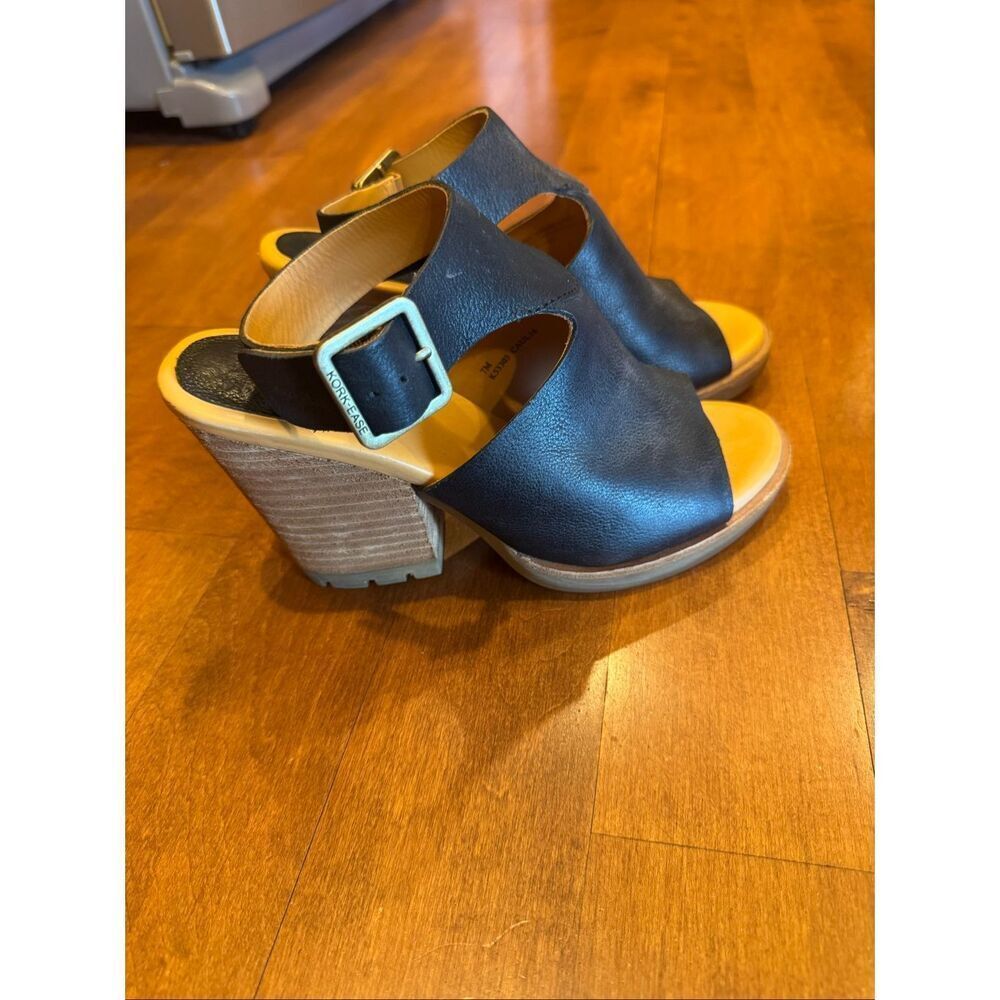 Kork-Ease Black Leather Peep Toe Block Heel Sandals Women’s 7M Chunky Heel